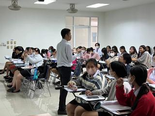 75. Day 1 โครงการพัฒนาทักษะด้านภาษาอังกฤษ สำหรับนักศึกษาครู